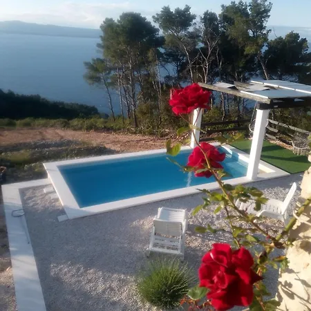 Holiday home House Komadic Raja *