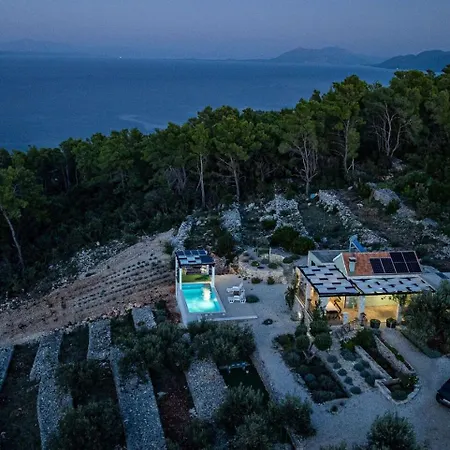 House Komadic Raja Blato (Korcula)