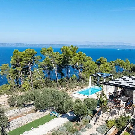 Ferienhaus House Komadic Raja *