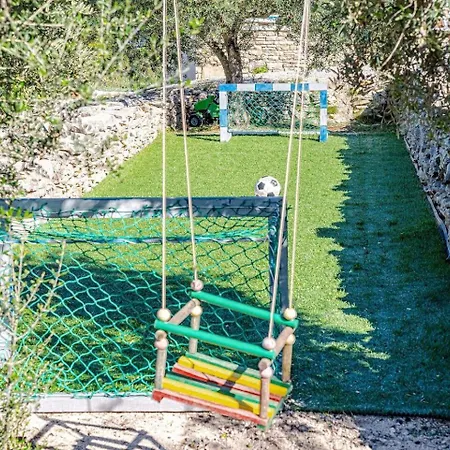 펜션 House Komadic Raja *